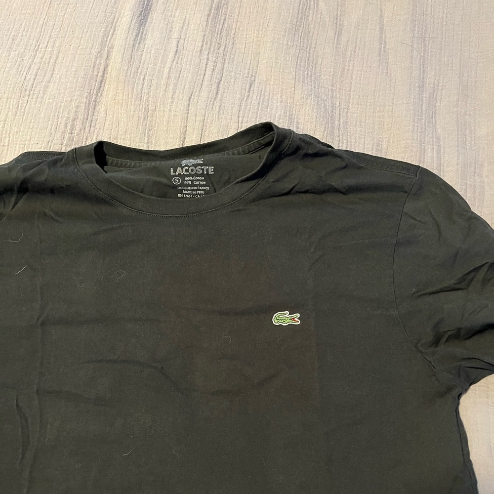 Lacoste black cotton tee shirt. Men’s size medium.
